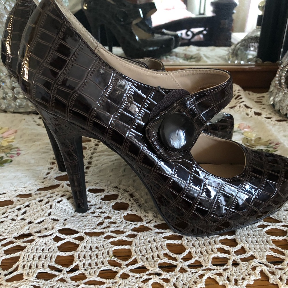 Brown Crocodile Print Brown Leather